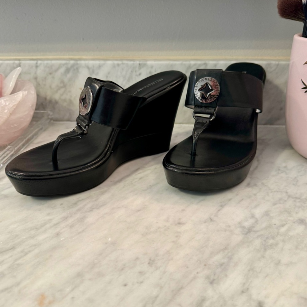 BCBG Wedge Sandal Size 8